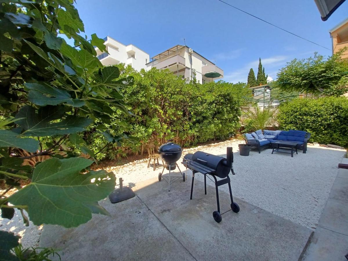 Apartment Bunjo'S Beach House Trogir Exteriér fotografie