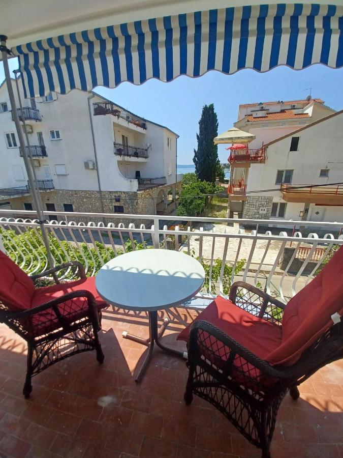 Apartment Bunjo'S Beach House Trogir Exteriér fotografie