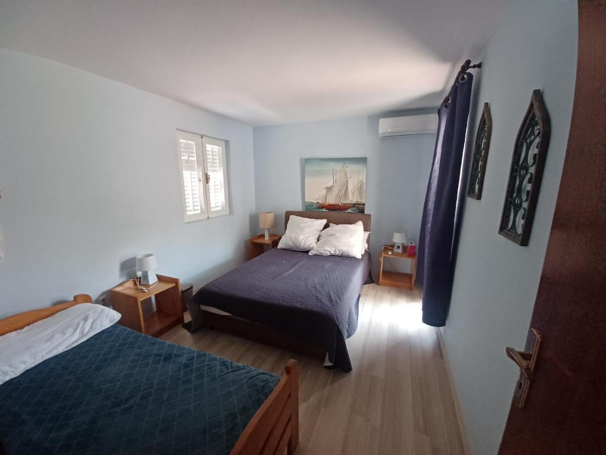 Apartment Bunjo'S Beach House Trogir Exteriér fotografie